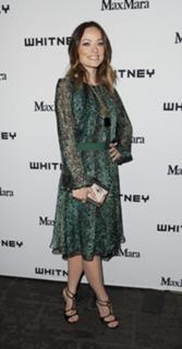 Olivia Wilde feet photo thumbnail