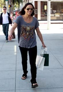 Michelle Rodriguez feet photo thumbnail