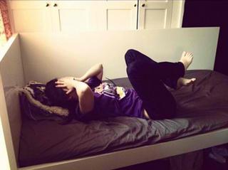Esther Povitsky feet photo 4