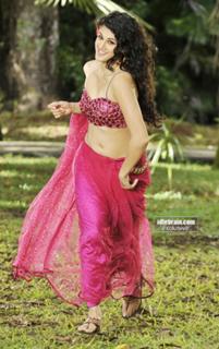 Taapsee Pannu feet photo thumbnail