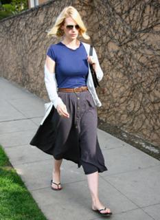 January Jones feet photo thumbnail