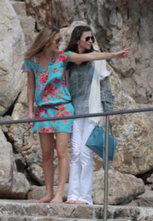 Bar Refaeli feet photo thumbnail