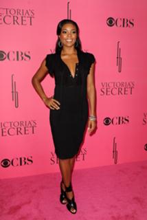 Gabrielle Union feet photo thumbnail