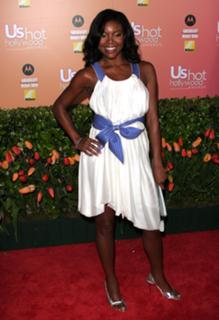 Gabrielle Union feet photo thumbnail