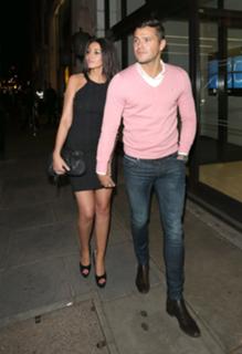 Michelle Keegan feet photo thumbnail