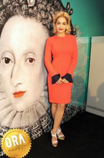 Rita Ora feet photo thumbnail