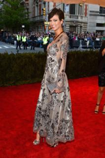 Karlie Kloss feet photo thumbnail