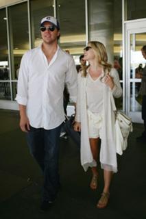 Ali Larter feet photo thumbnail