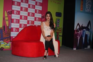 Alia Bhatt feet photo thumbnail