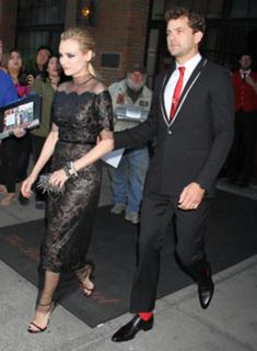 Diane Kruger feet photo thumbnail