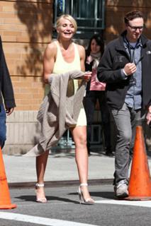 Cameron Diaz feet photo thumbnail