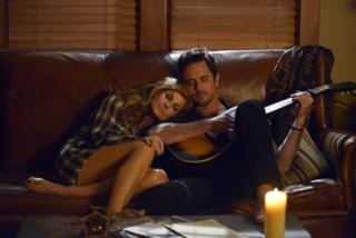Connie Britton feet photo thumbnail
