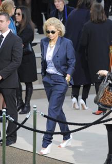 Rita Ora feet photo thumbnail