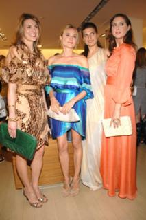 Diane Kruger feet photo thumbnail