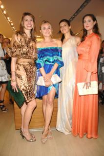 Diane Kruger feet photo thumbnail