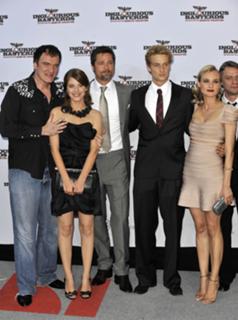 Diane Kruger feet photo thumbnail