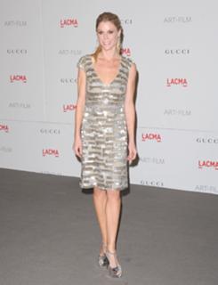 Julie Bowen feet photo thumbnail