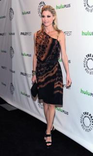 Julie Bowen feet photo thumbnail
