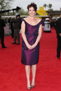 Olivia Colman feet photo 3