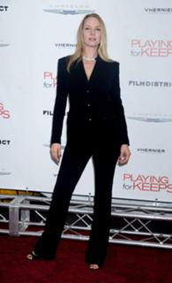 Uma Thurman feet photo thumbnail