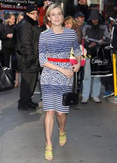 Diane Kruger feet photo thumbnail