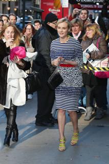 Diane Kruger feet photo thumbnail