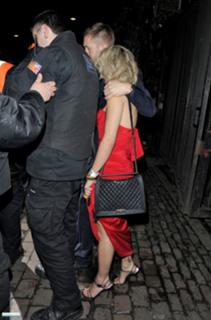 Rita Ora feet photo thumbnail