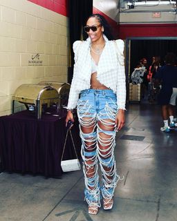 A'ja Wilson feet photo thumbnail