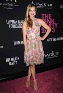A.J. Cook feet photo thumbnail