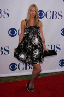 A.J. Cook feet photo thumbnail