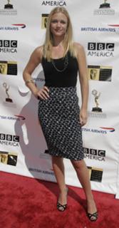 A.J. Cook feet photo thumbnail