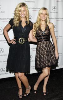 AJ Michalka feet photo thumbnail