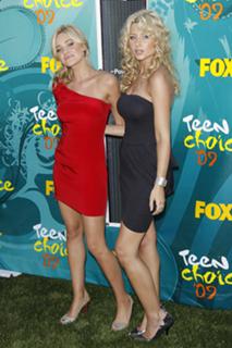 AJ Michalka feet photo thumbnail