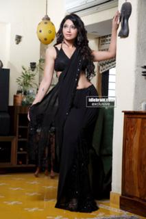 Aackruti Nagpal feet photo 13