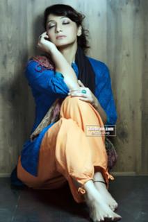 Aackruti Nagpal feet photo 8