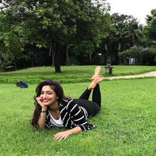 Aackruti Nagpal feet photo 3