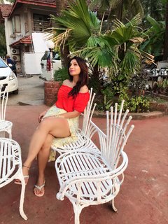Aackruti Nagpal feet photo 10