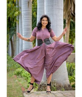 Aackruti Nagpal feet photo 13