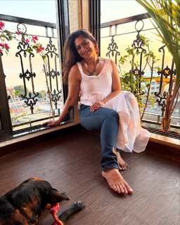 Aackruti Nagpal feet photo 16
