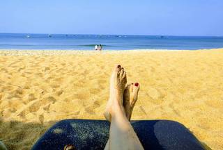 Aahana Kumra feet photo 17