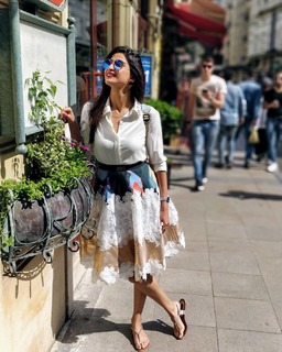 Aahana Kumra feet photo 10