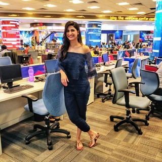 Aahana Kumra feet photo 19