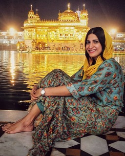 Aahana Kumra feet photo 7