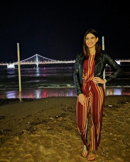 Aahana Kumra feet photo 16