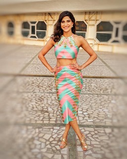 Aahana Kumra feet photo 10