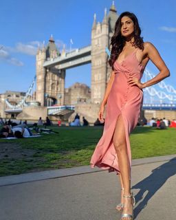 Aahana Kumra feet photo 6