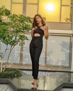 Aahana Kumra feet photo 1
