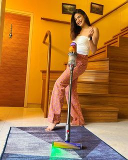 Aahana Kumra feet photo 12