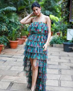 Aahana Kumra feet photo 15