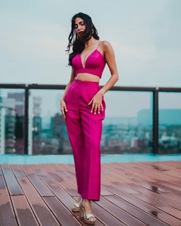 Aahana Kumra feet photo 19